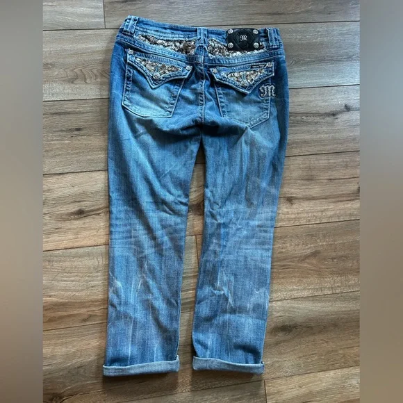 Miss Me Denim Cuffed Capri Jeans - Picture 5 of 7